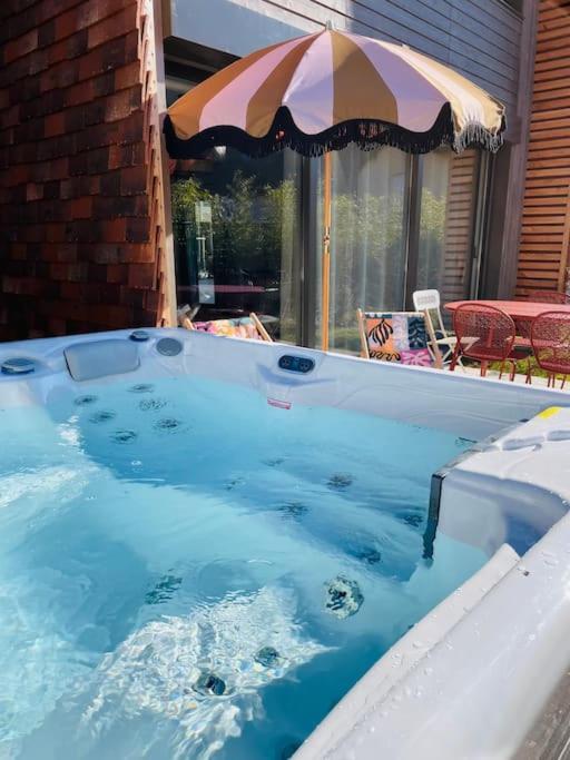 사흘라 라 카네다 La Regate Avec Jaccuzi A 50 M Du Centre Historique 아파트 외부 사진